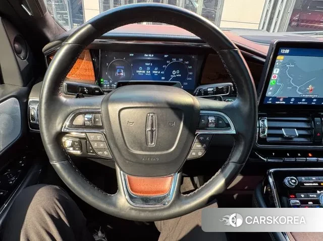 Lincoln Navigator 4th generation 2022 Черный из Кореи, фото 6