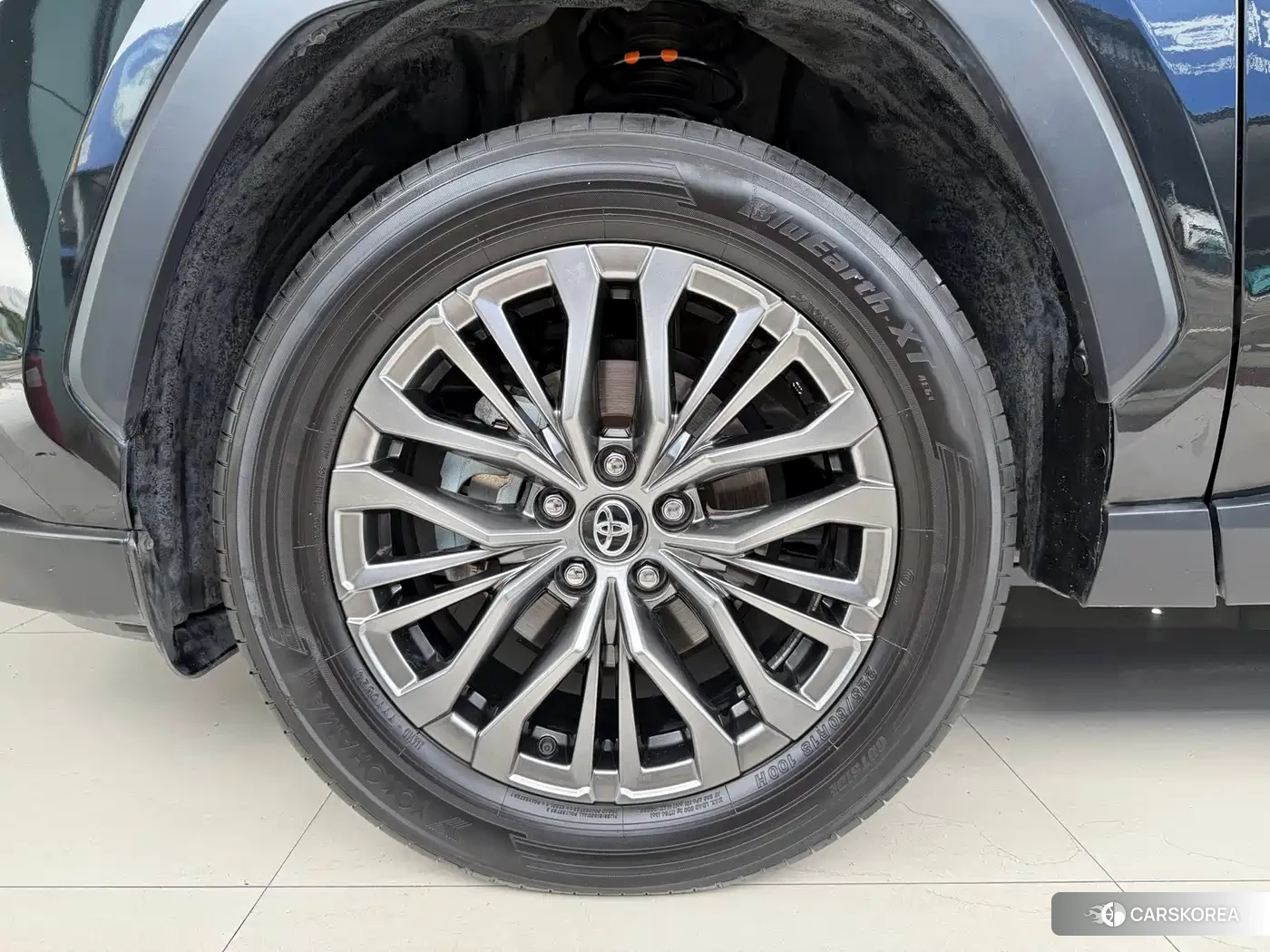 Toyota Wildlander 2024 Черный из Китая, фото 6