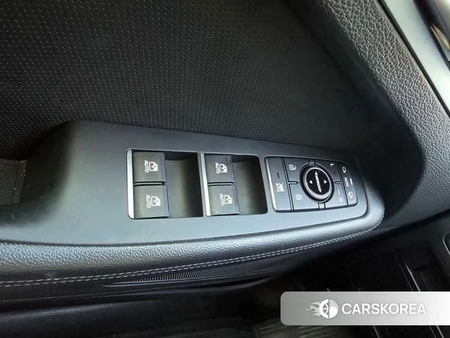 Genesis G80 2018 Черный из Кореи, фото 6