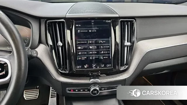 Volvo XC60 second Generation 2021 Белый из Кореи, фото 6