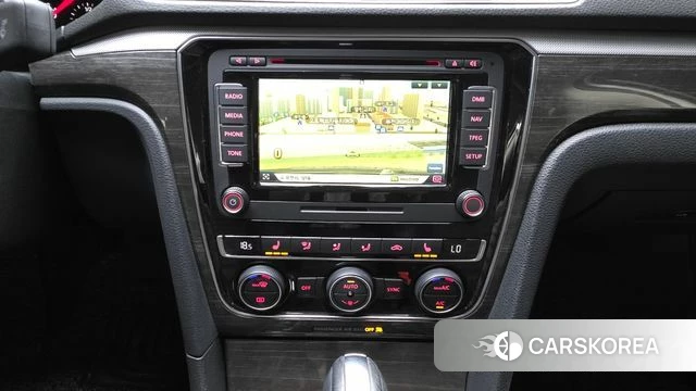 Volkswagen The New Passat 2018 Белый из Кореи, фото 6