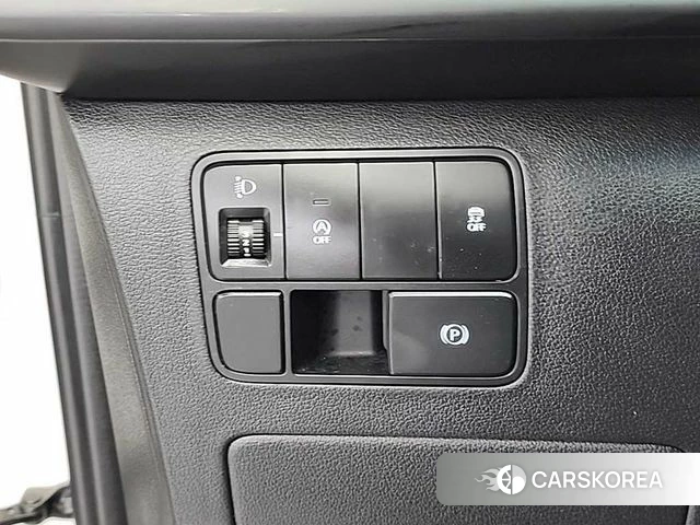 Hyundai Staria 2021 Белый из Кореи, фото 6