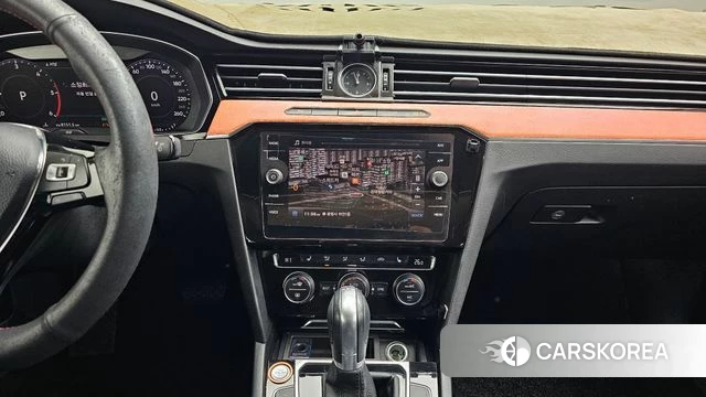 Volkswagen Passat GT (B8) 2018 Белый из Кореи, фото 6