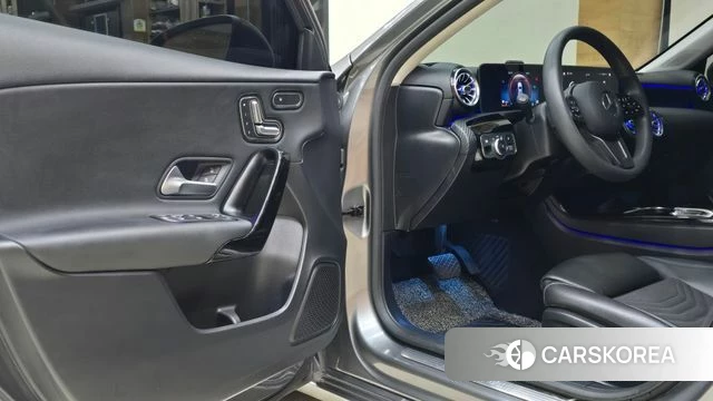 Mercedes-Benz A-Class W177 2019 Серый из Кореи, фото 6