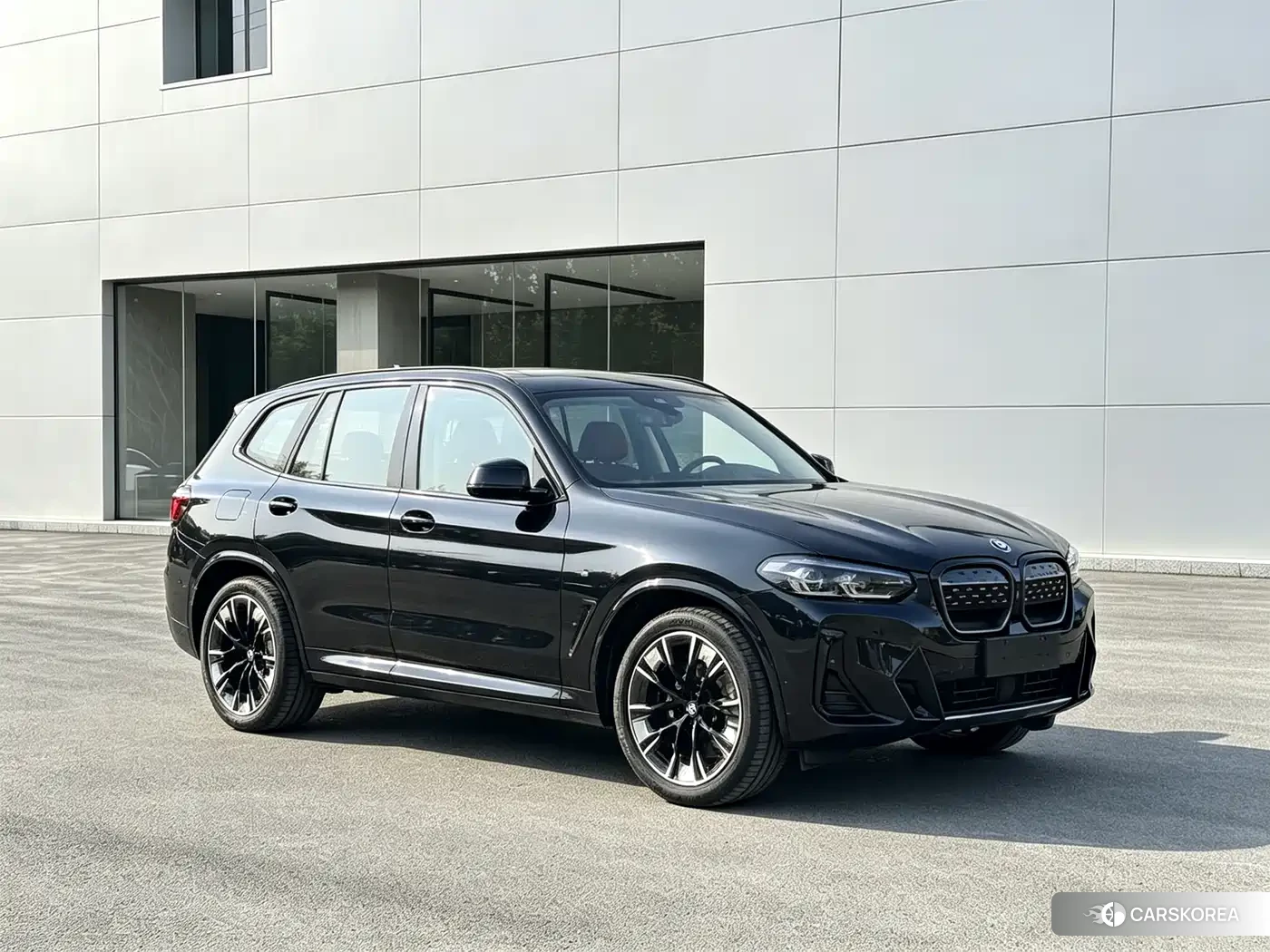 BMW iX3 2023 Черный из Китая, фото 6