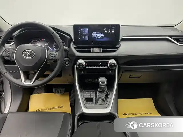 Toyota Wildlander 2023 Silver/gray из Китая, фото 6