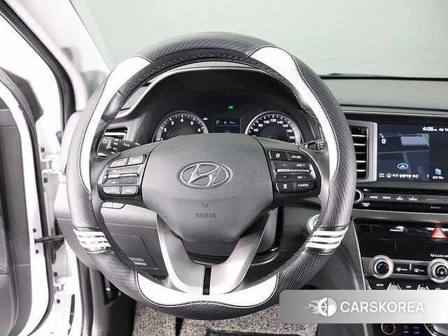 Hyundai The New Avante AD 2018 Белый из Кореи, фото 6