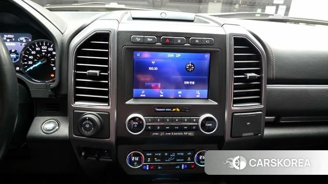 Ford Expeditation 2021 Белый из Кореи, фото 6