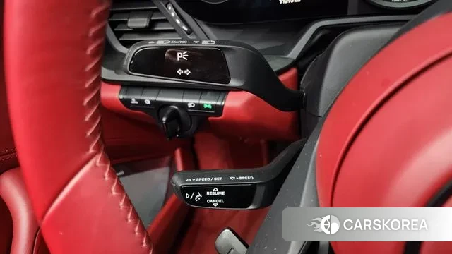 Porsche 911(992) 2024 Серебряный из Кореи, фото 6