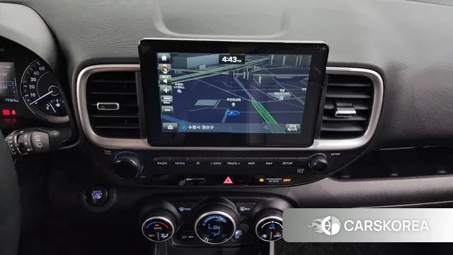 Hyundai Venue 2019 Белый из Кореи, фото 6