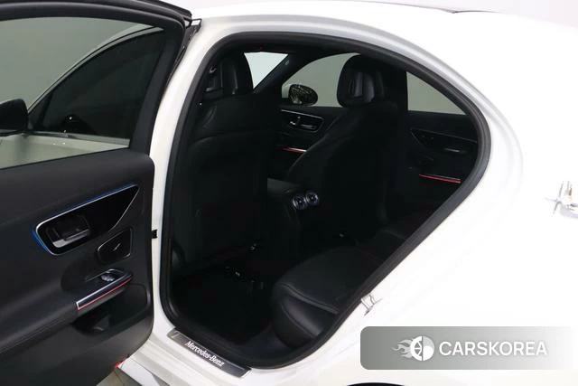 Mercedes-Benz Class C 2022 Белый из Китая, фото 6
