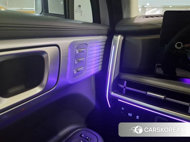 Hyundai Santa Fe (MX5) 2023 Белый из Кореи, фото 6