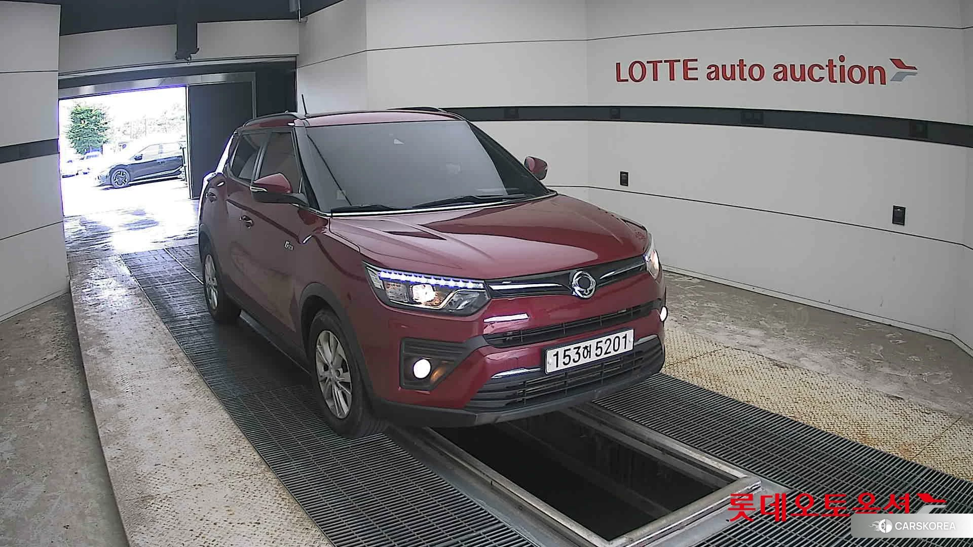 SsangYong Tivoli 2021 Cherry Red из Кореи, фото 6