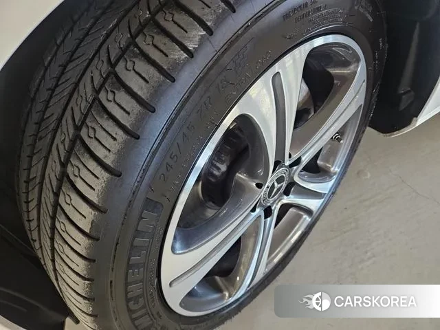 Mercedes-Benz E-Class W213 2018 Белый из Кореи, фото 6