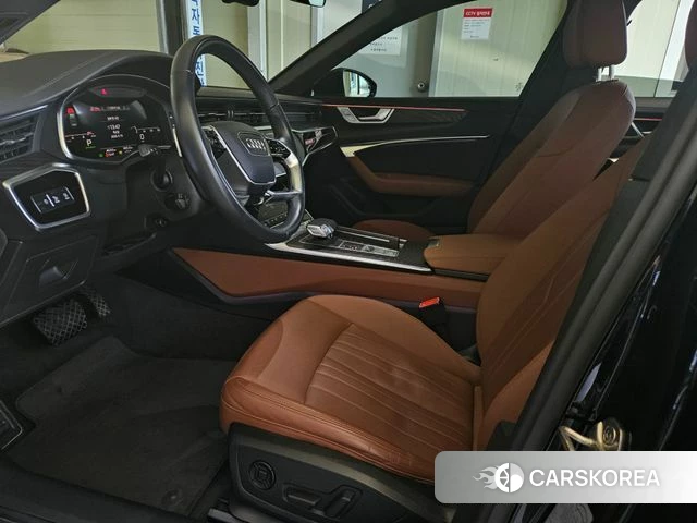 Audi A6 (C8) 2023 Черный из Кореи, фото 6