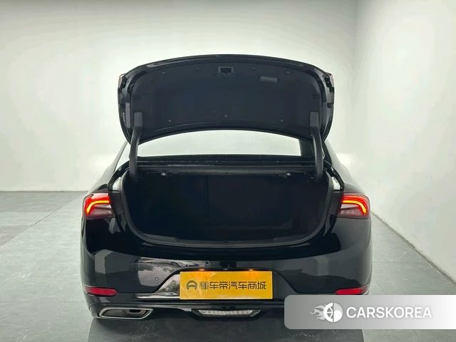 Buick Lacrosse 2023 Черный из Китая, фото 6