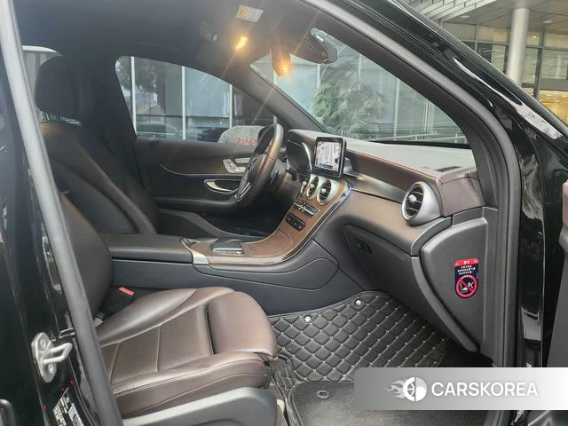 Mercedes-Benz GLC 2022 Черный из Китая, фото 6