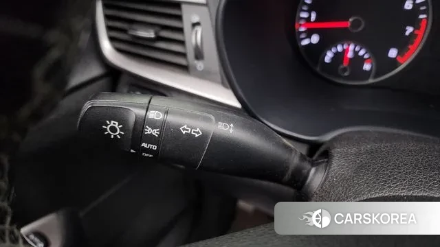 Kia The New K5 2nd generation 2018 Белый из Кореи, фото 6