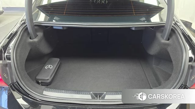 Mercedes-Benz A-Class W177 2024 Черный из Кореи, фото 6