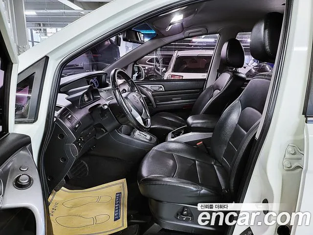 Ssangyong Korando Turismo 2018 Белый из Кореи, фото 6