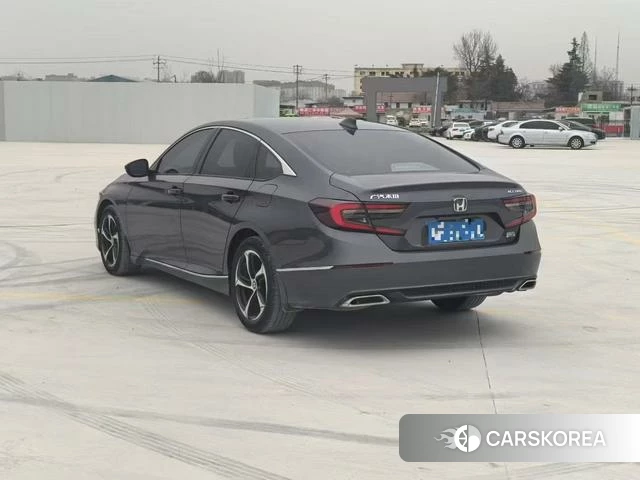 Honda Accord 2022 Темно-серый из Китая, фото 6