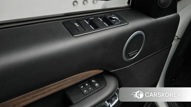 Land Rover Discovery 5 2018 Белый из Кореи, фото 6