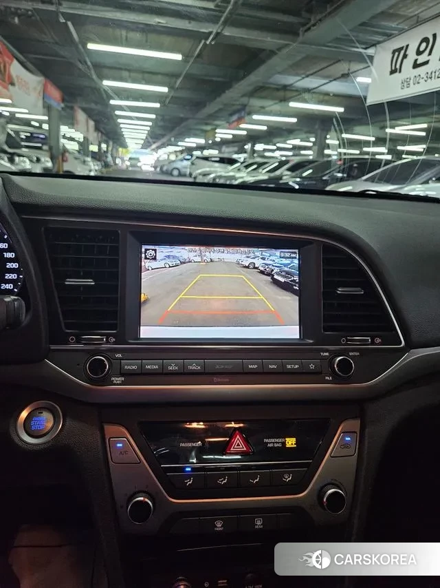 Hyundai Avante AD 2018 Белый из Кореи, фото 6