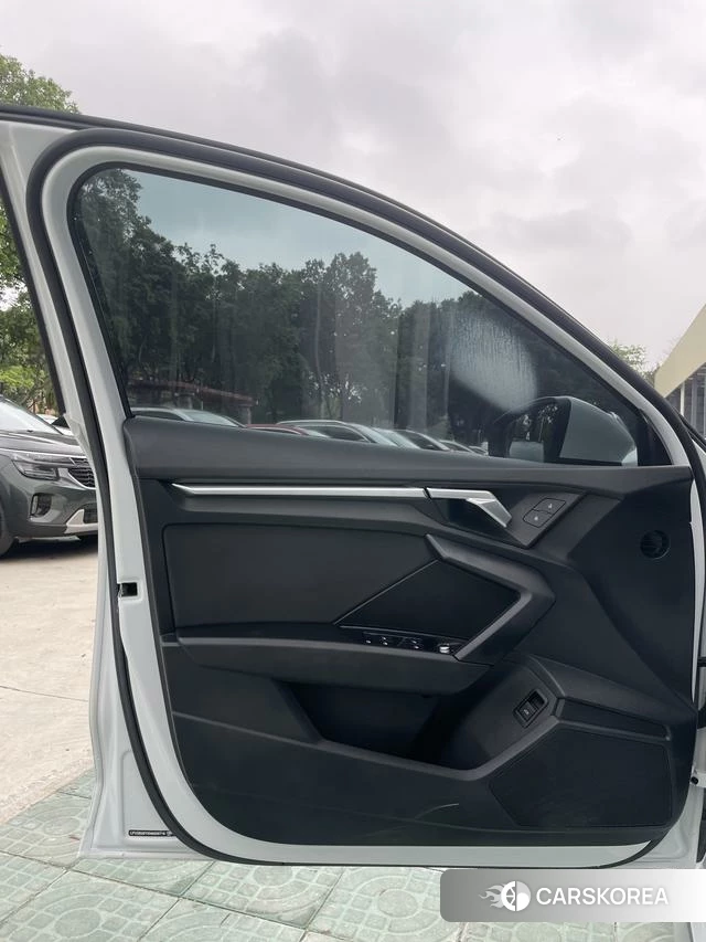 Audi A3 2023 Белый из Китая, фото 6