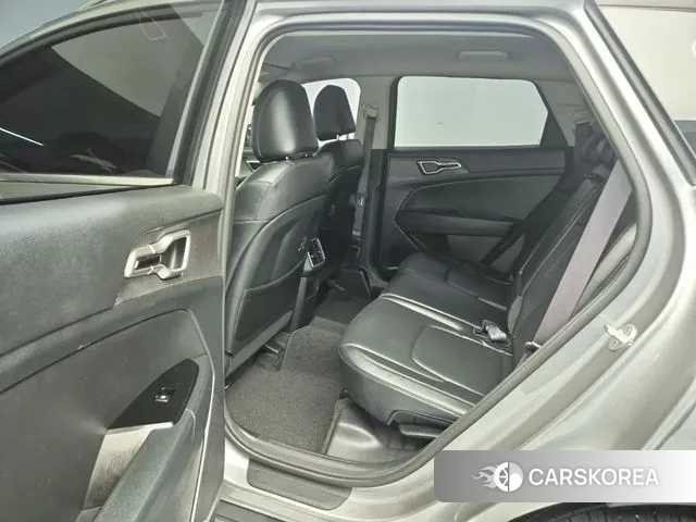 Kia Sportage 5th Generation 2021 Серебристо-серый из Кореи, фото 6