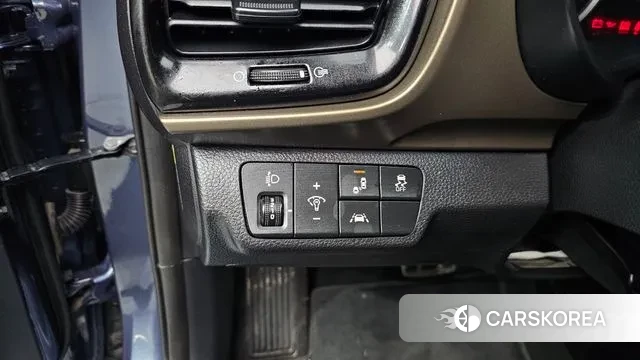 Kia Stonic 2018 Небесно-голубой из Кореи, фото 6