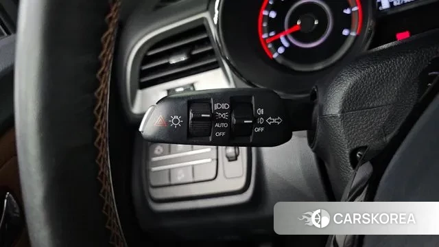 Ssangyong Tivoli Armor 2018 Белый из Кореи, фото 6