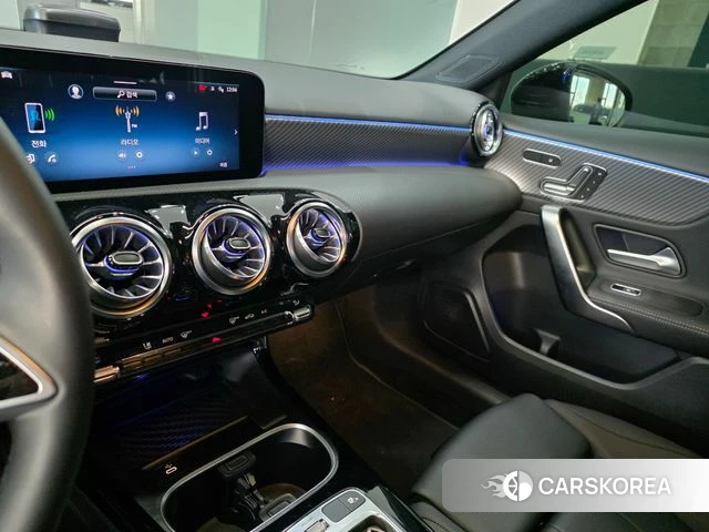 Mercedes-Benz A-Class W177 2025 Черный из Кореи, фото 6