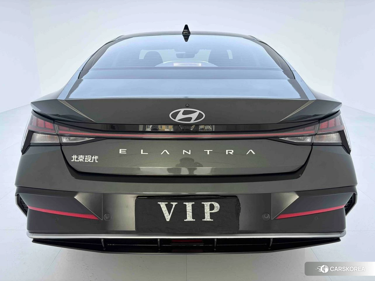 Hyundai Elantra 2023 Темно-серый из Китая, фото 6