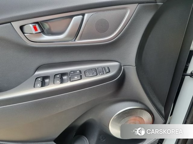 Hyundai Kona Electric 2019 Белый из Кореи, фото 6