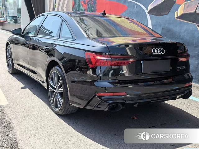 Audi A6L 2021 Черный из Китая, фото 6