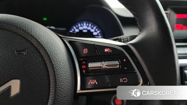 Kia The New K3 2nd generation 2021 Белый из Кореи, фото 6