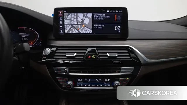 BMW 5 Series (G30) 2021 Черный из Кореи, фото 6