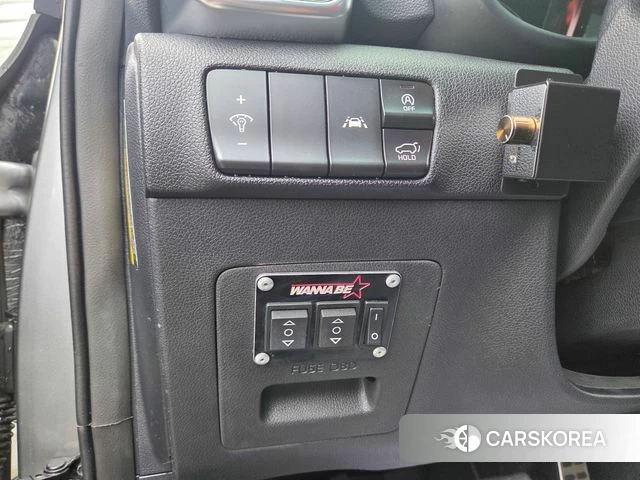 Kia Sportage The Bold 2018 Серебристо-серый из Кореи, фото 6