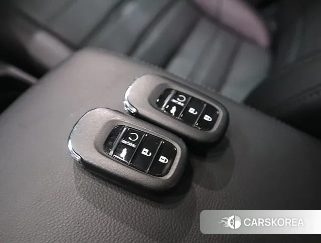 Honda CR-V 6th generation 2024 Серый из Кореи, фото 6