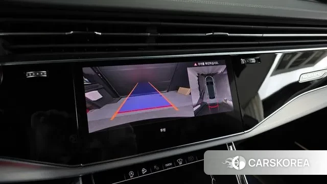 Audi Q8 (4M) 2025 Черный из Кореи, фото 6