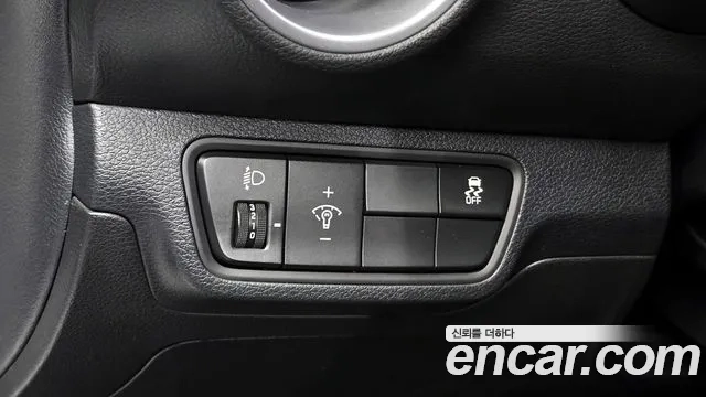 Kia The New K3 2nd generation 2023 Белый из Кореи, фото 6