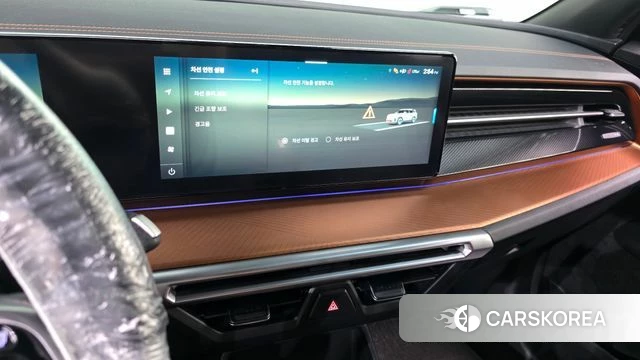 Ssangyong Torres EVX 2024 Серебристо-серый из Кореи, фото 6