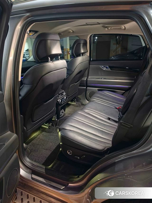 Genesis GV80 2021 Серебристо-серый из Кореи, фото 6