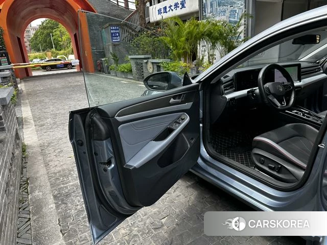 Volkswagen Lingdu 2023 Синий из Китая, фото 6