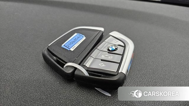 BMW 5 Series (G30) 2021 Черный из Кореи, фото 6