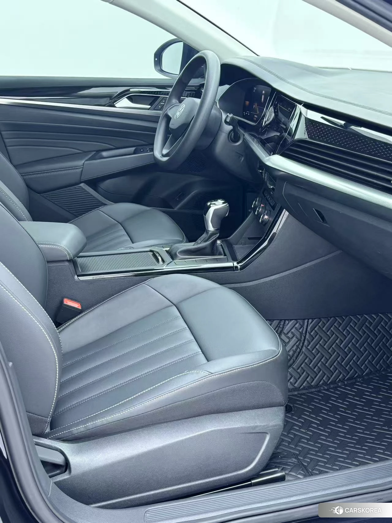 Volkswagen Passat 2021 Черный из Китая, фото 6