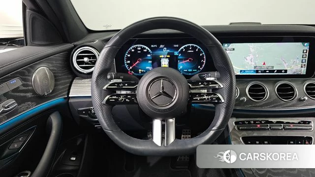 Mercedes-Benz E-Class W213 2022 Белый из Кореи, фото 6