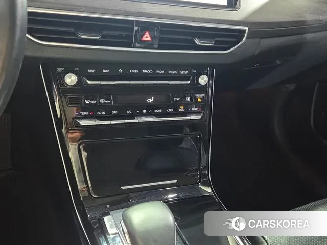 Kia K7 Premier 2021 Черный из Кореи, фото 6