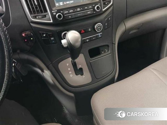 Hyundai The New Grand Starex 2018 Желтый из Кореи, фото 6