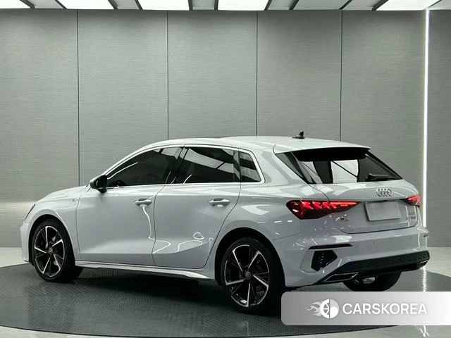 Audi A3 2021 Белый из Китая, фото 6